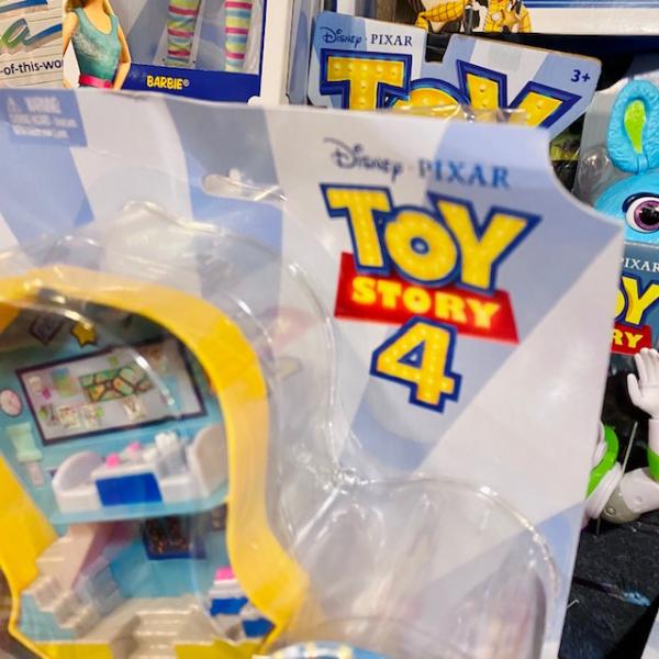 TOY STORY 4 トイストーリー 4 ギグルマクディンプルズ ペットパトロール プレイセット